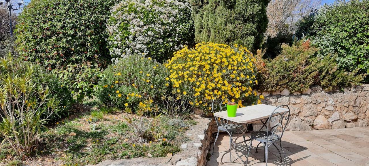 Gite Les Fourches Baudinard Esterno foto